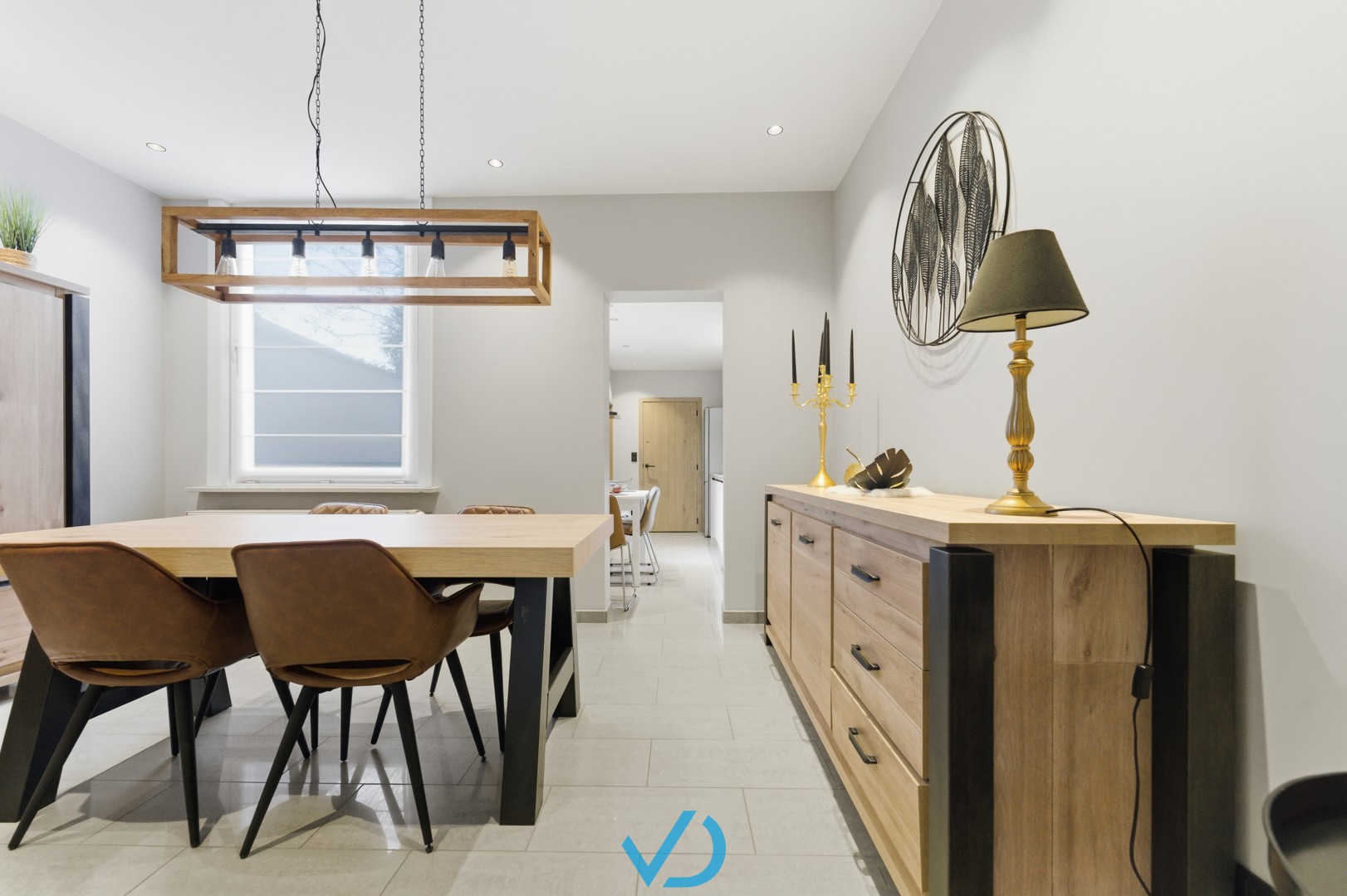 Instapklare woning met stadskoertje op 5 minuten van het centrum van Ieper! - foto 5