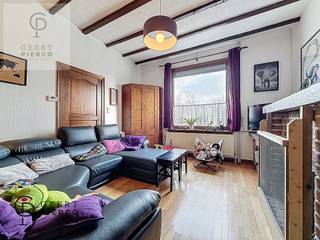 Instapklare en rustig gelegen woning nabij LandenDeze gezellige woning in Rumsdorp geniet van een bijzonder rustige ligging, vlak naast Landen, en is...