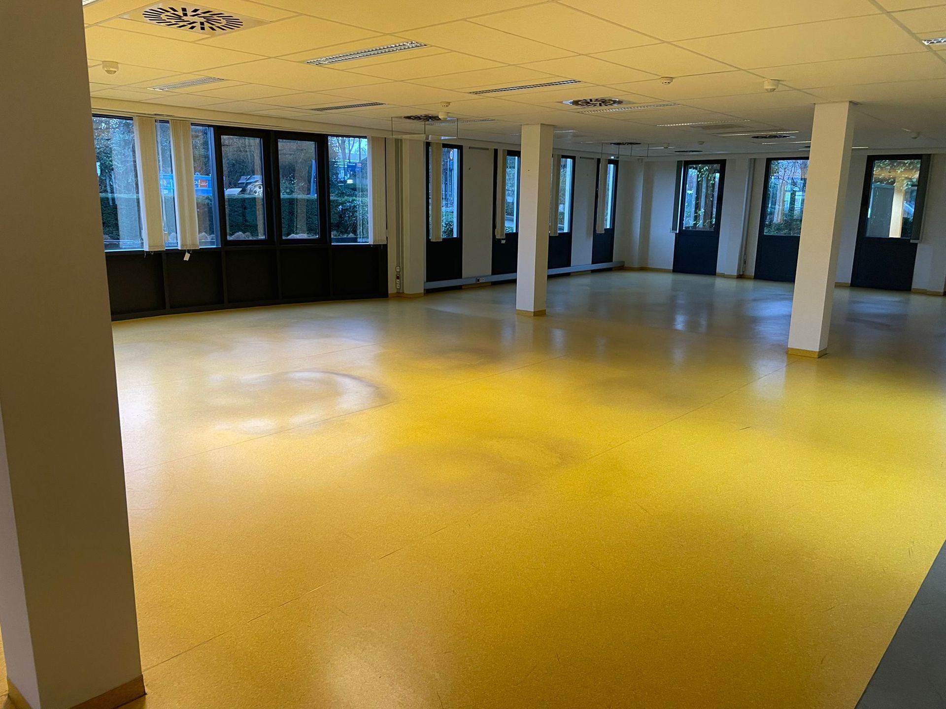 Commercial for rent in Zaventem - photo 5
