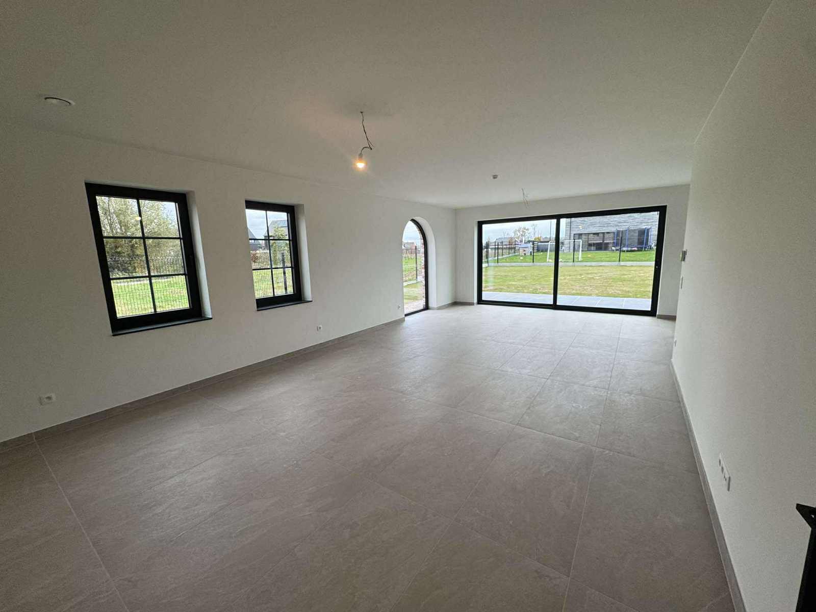 Nieuwbouw woning te huur in Ophasselt - foto 2
