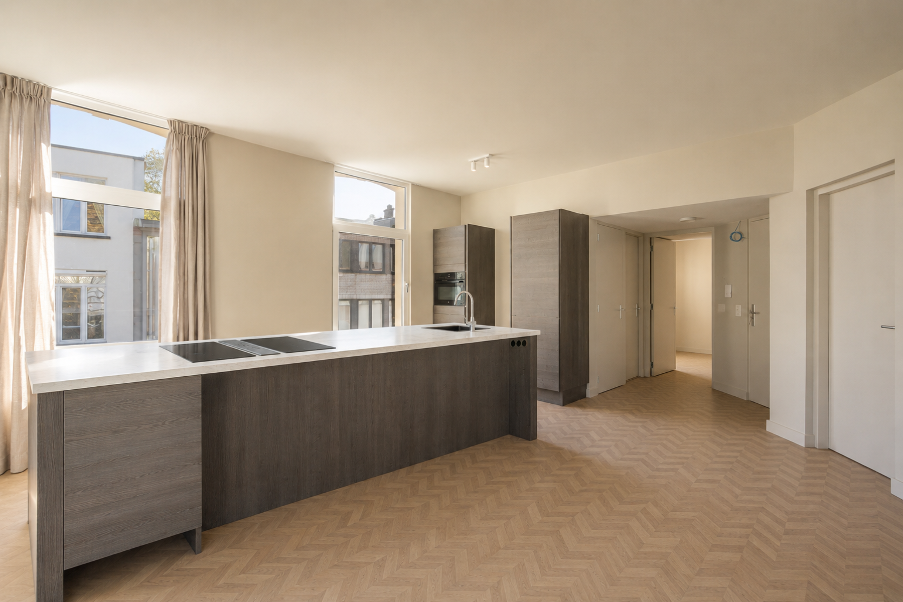 Kwalitatief gerenoveerd appartement op gegeerde locatie! - foto 4