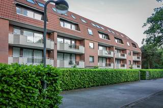 Gelijkvloers appartement in parkdomein "Hof van Acaria" in Schotenhof, vlakbij winkels en openbaar vervoer. Het appartement werd ca. 2012...