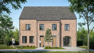 🏡 Nieuwbouw woningen in klassieke stijl – oplevering najaar 2027Ontdek deze 5 energiezuinige nieuwbouwwoningen in een tijdloze, klassieke architectuur. Elke woning wordt gebouwd met aandacht voor kwaliteit, comfort en duurzaamheid — ideaal voor wie modern wooncomfort wil combineren met een stijlvolle uitstraling.✨ Kenmerken & indelingE‑peil 10 – uiterst energiezuinigWarmtepomp + zonnepanelen3 slaapkamersVaste trap naar de zolder (ideaal als hobbyruimte of toekomstige uitbreiding)Voorzien van alle hedendaags wooncomfort🛠️ Inspraak in afwerkingKopers genieten van volledige inspraak in:vloerenbinnendeurenkeukenbadkamerZo creëer je jouw woning volledig volgens jouw smaak.💰 Prijs & voorwaardenPrijs vanaf € 482.000 (exclusief kosten)6% BTW mogelijk (onder voorwaarden)📩 Meer infoPlannen, lastenboek en bijkomende documentatie zijn beschikbaar via:filip@distrikt.immo