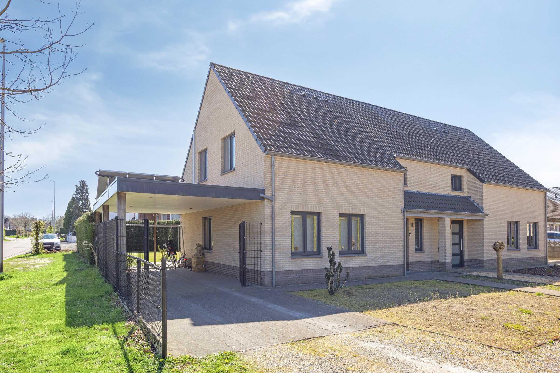 Huis te koop in Lommel met 3 slaapkamers - foto 2