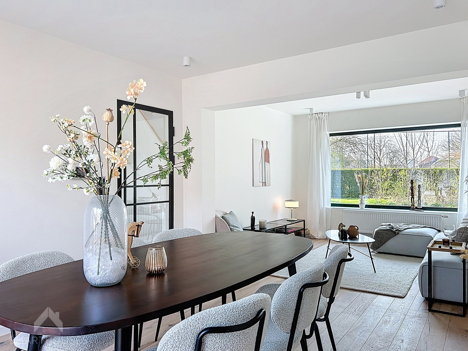 Prachtige woning met 3 slaapkamers, 2 badkamers en garage - foto 4