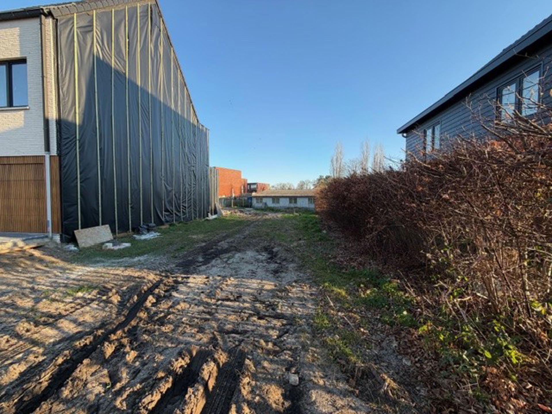 Land for sale in Malle - photo 2