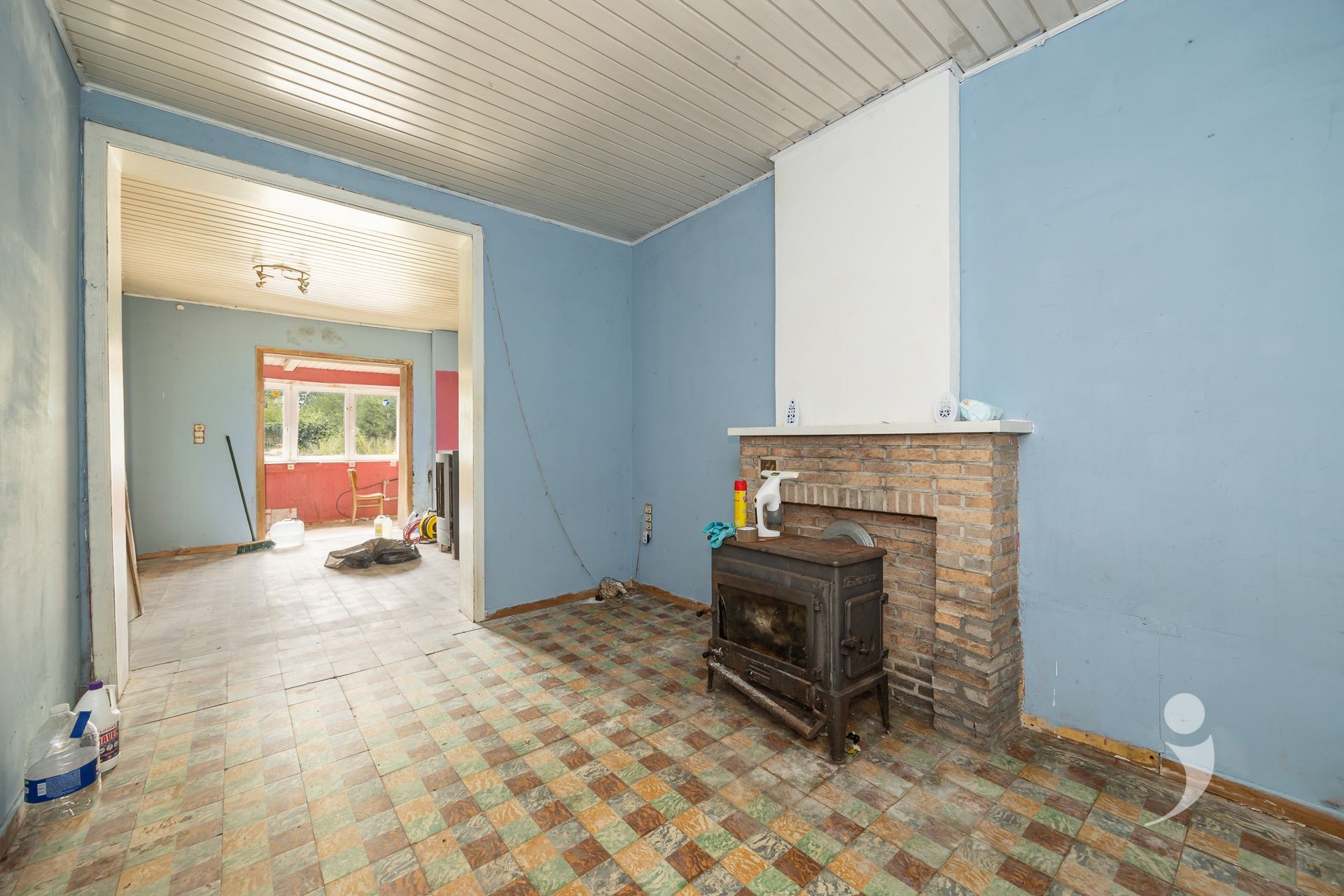 Te renoveren eengezinswoning met grote tuin - foto 4