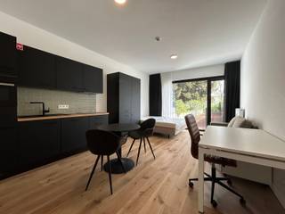 Residentie Lux is een opbrengstpand dat voor zowel studerende jongeren in de Leuvense stadskern als in Heverlee en Brussel een goede locatie biedt...