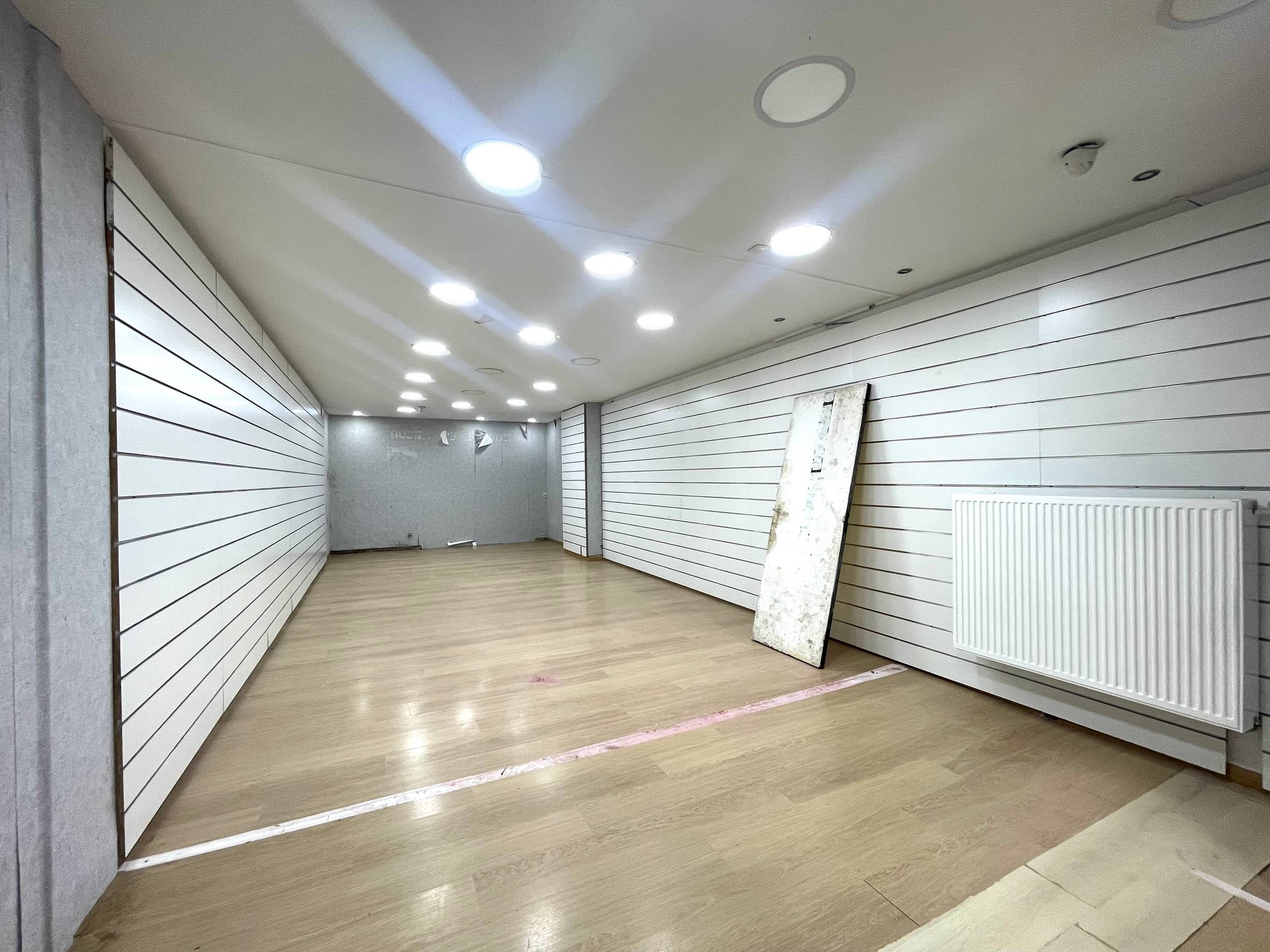 Menen - Handelspand te koop in het centrum van Menen - foto 5