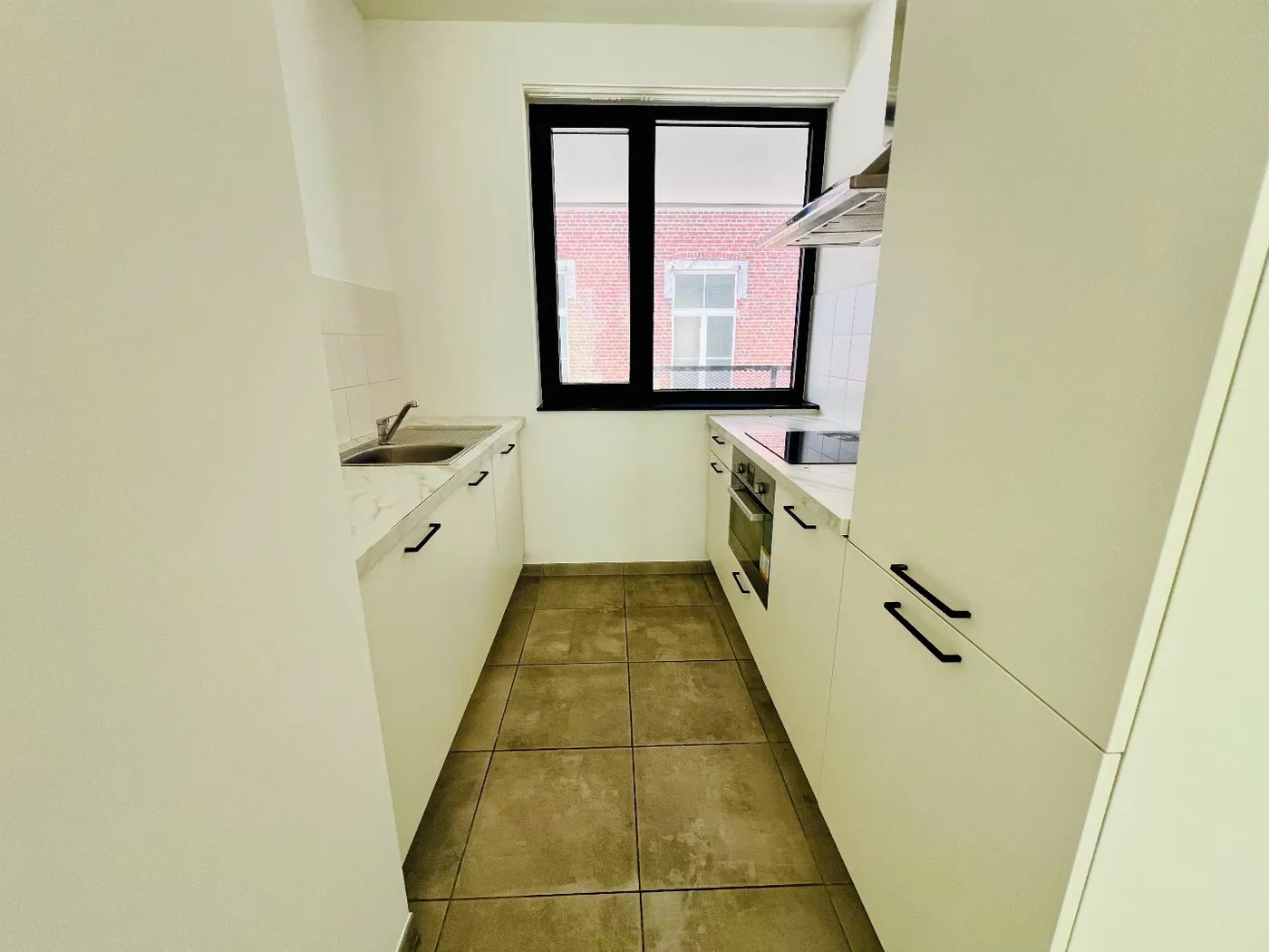 Prachtige rijwoning in centrum met 2 slpks en terras - foto 5