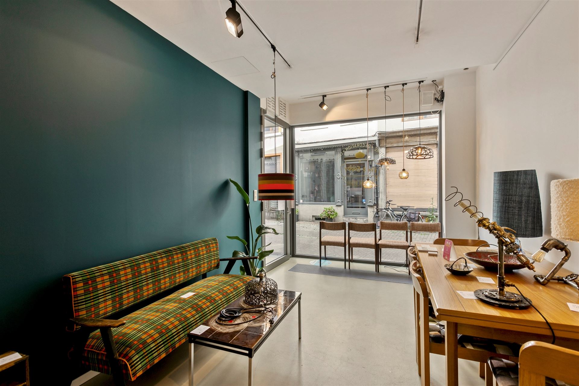 Commercial for sale in Halle - photo 2