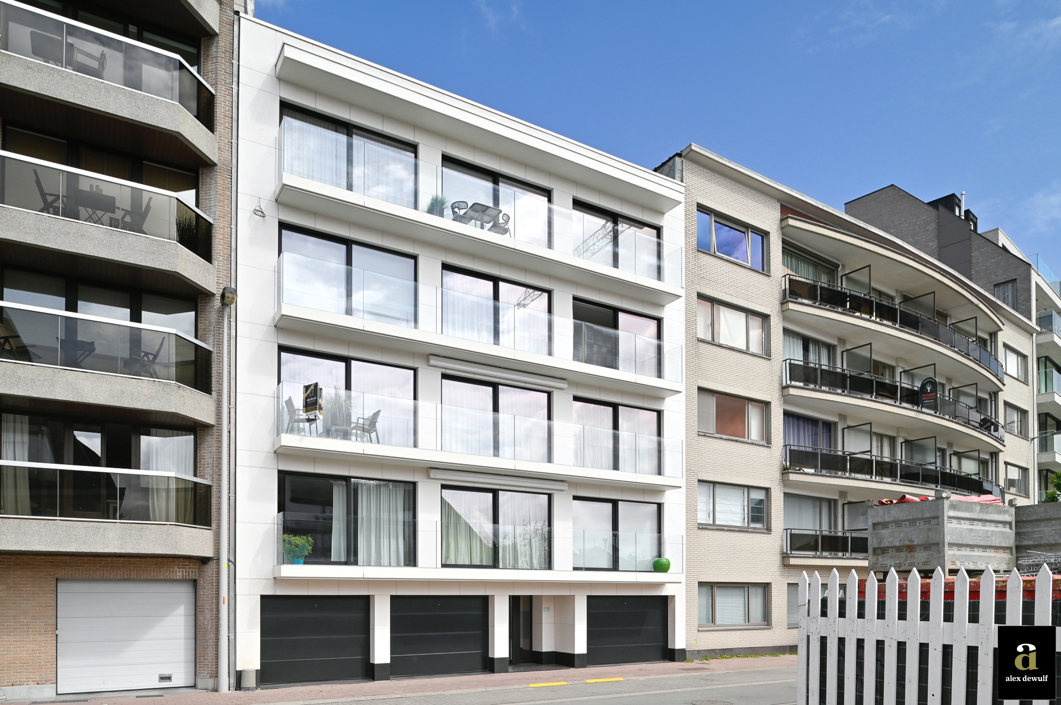 Apartment for sale in Knokke-Heist with 1 bedroom - photo 2