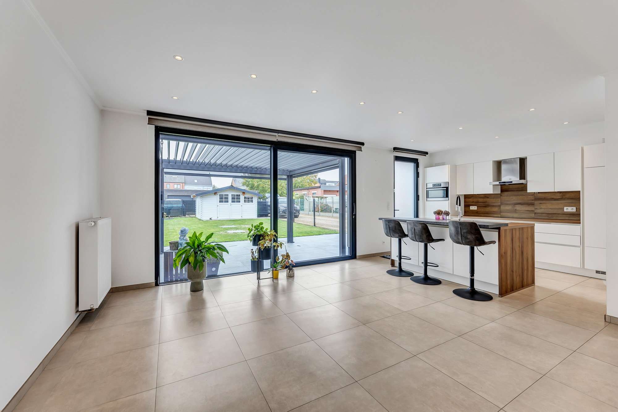 Prachtig gelijkvloers appartement met tuin - foto 4