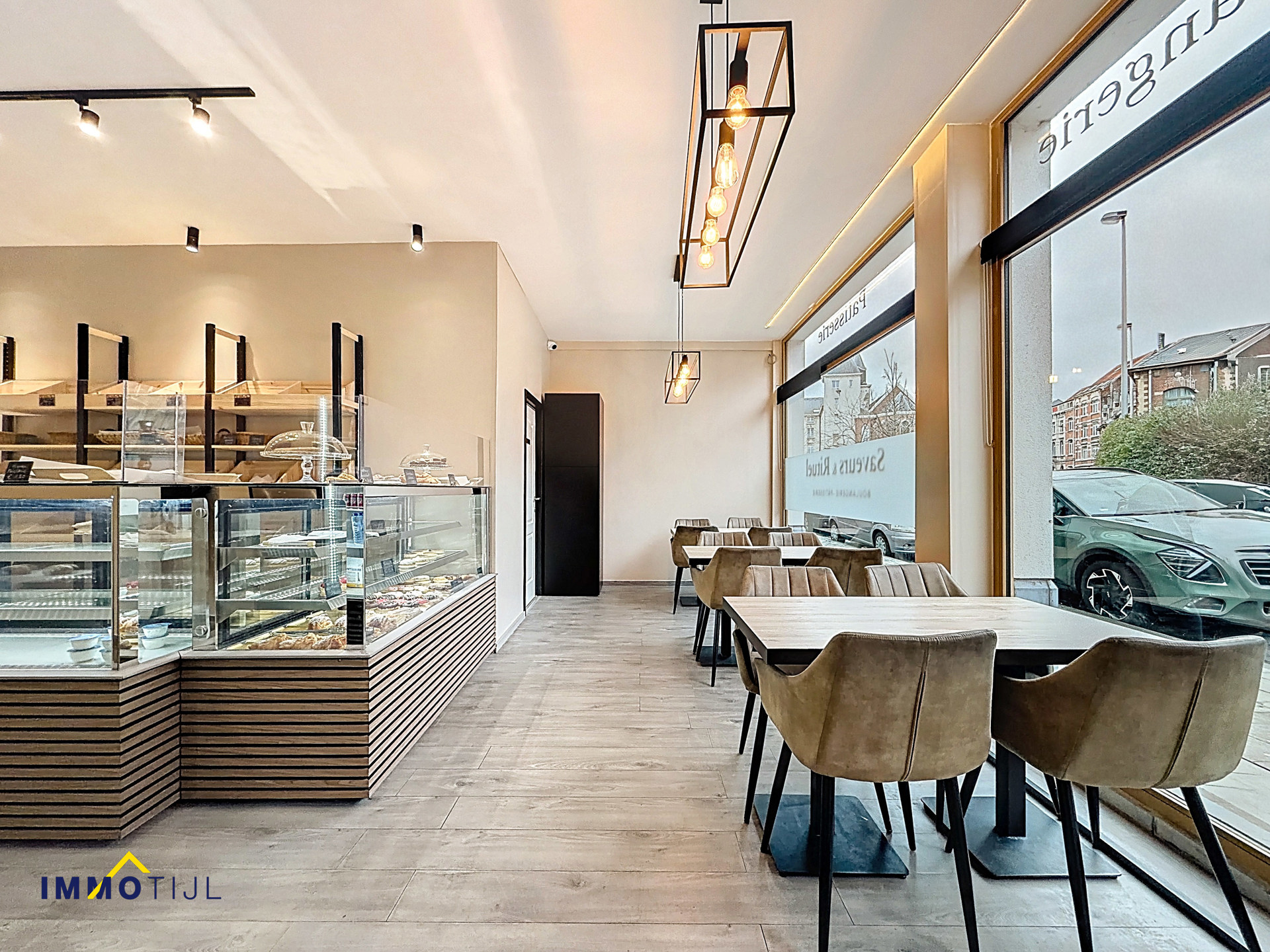 Prachtig handelsgelijkvloers te Laken! - foto 2