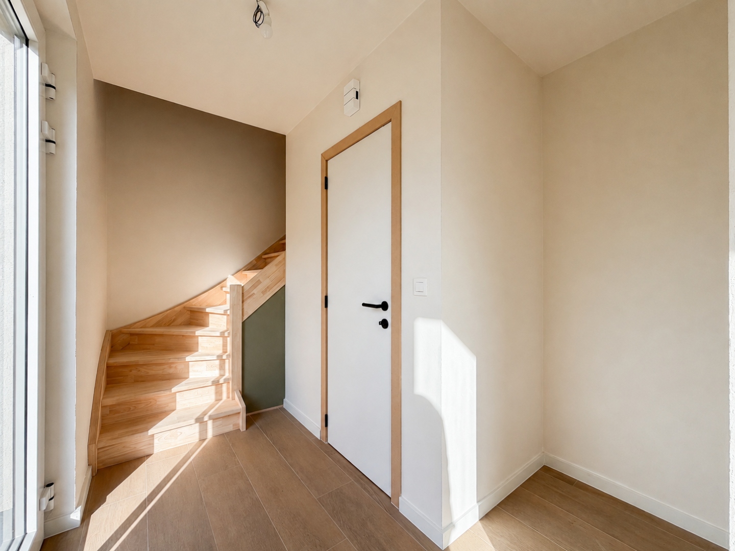 Te koop, strakke nieuwbouwwoning op landelijke ligging - foto 4