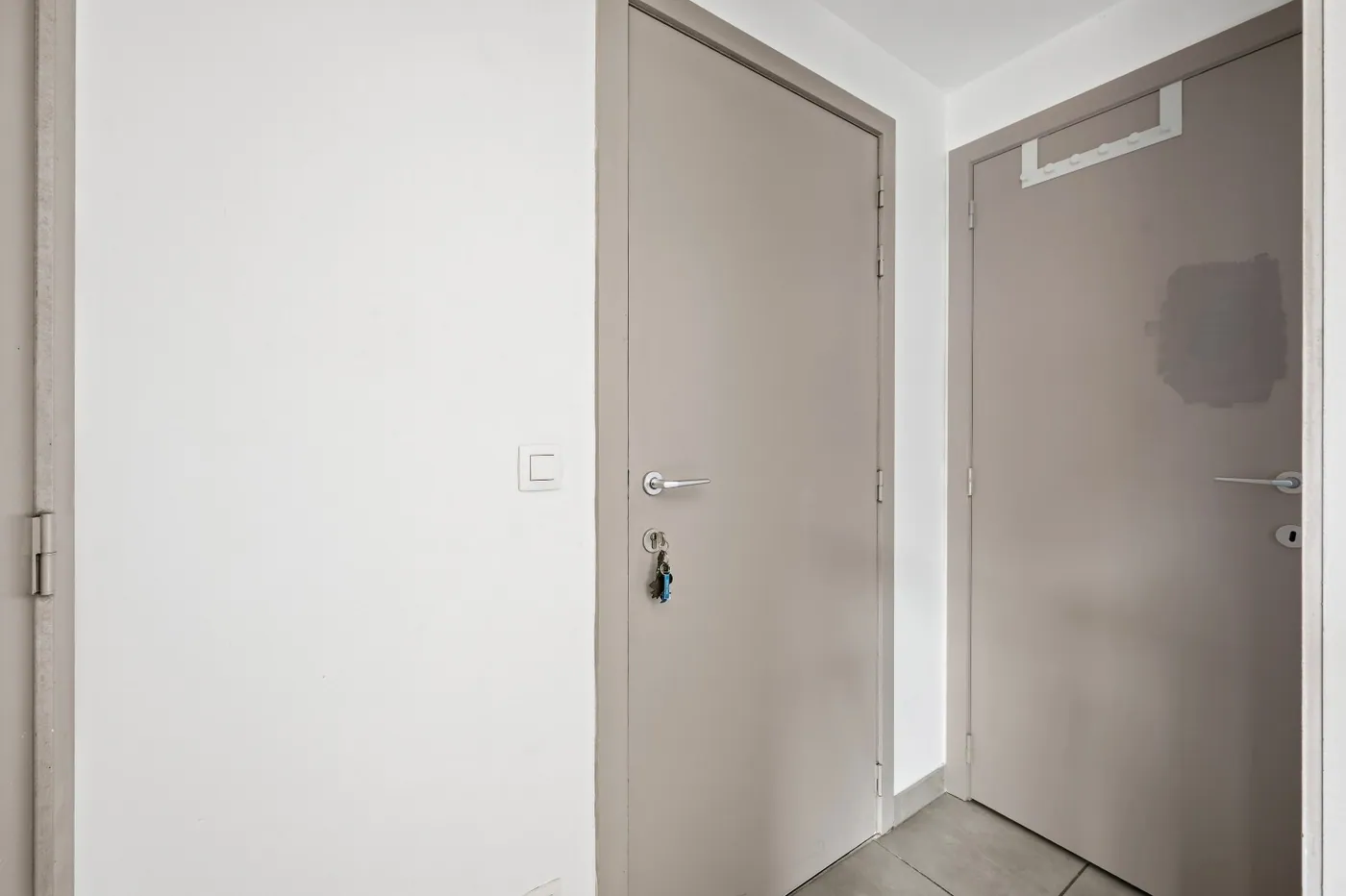 Gezellig appartement met ruim terras nabij het centrum (mogelijkheid aankoop autostaanplaats) - foto 4
