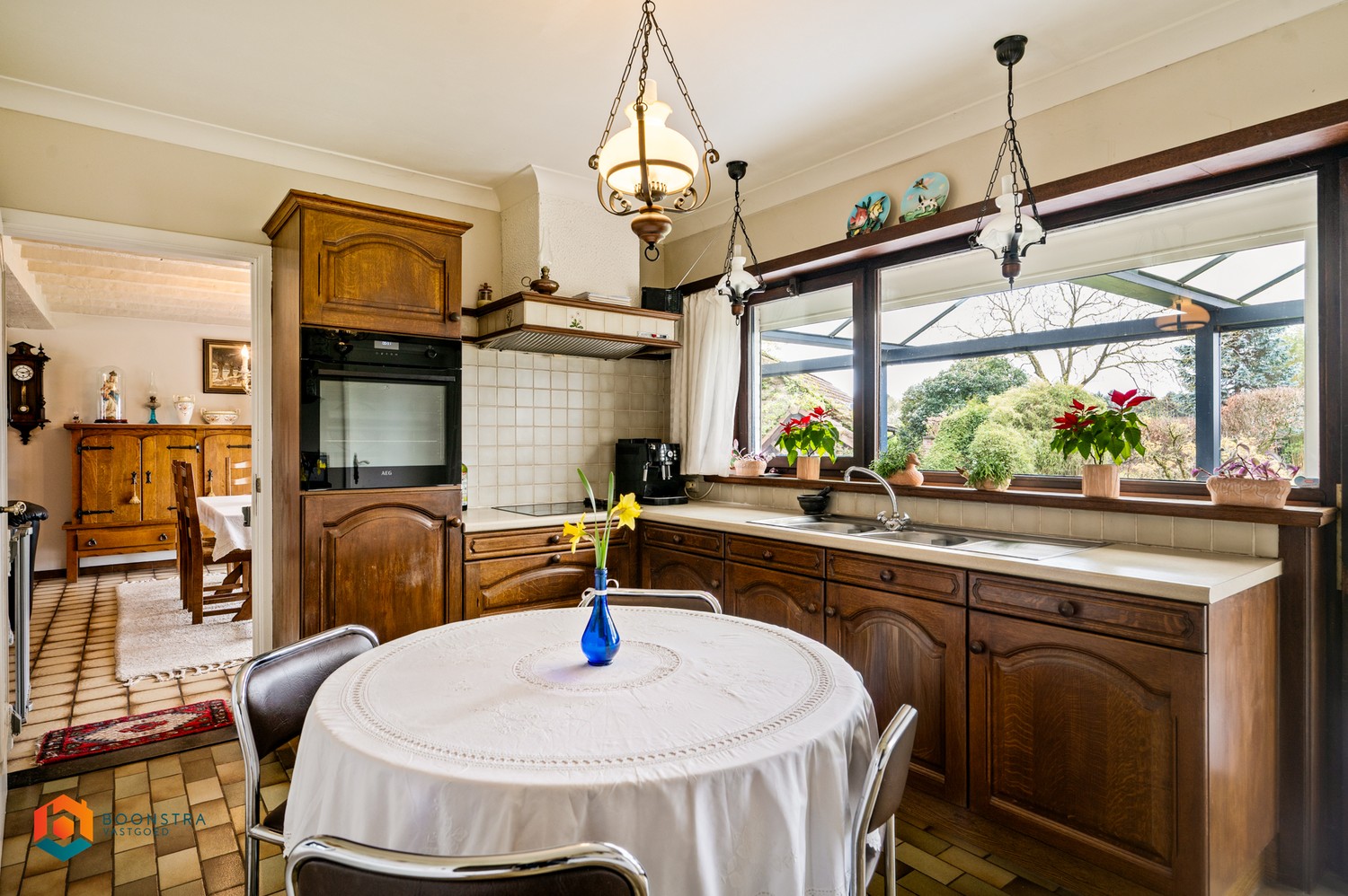 Ruime woning met 4 slpkrs, sfeervolle tuin en bijgebouw op perceel van 2206m² te Duffel - foto 5