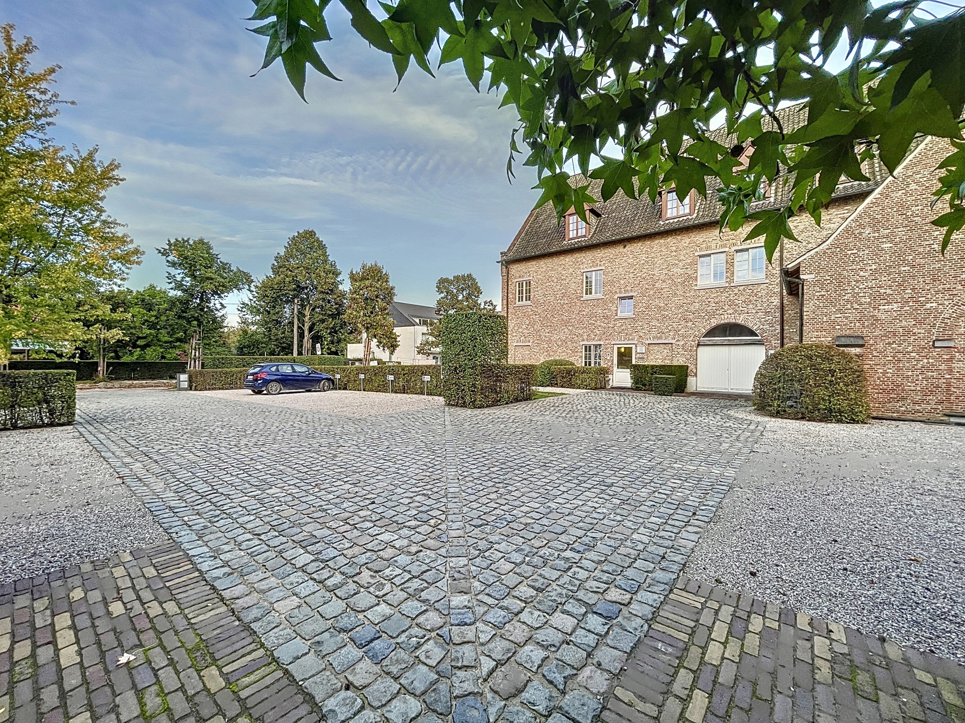 Exclusieve en stijlvolle kantoorruimte te Sint-Martens-Latem - foto 2