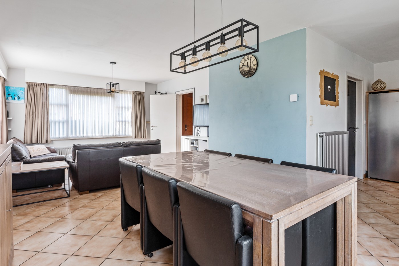 Rustig gelegen woning met 3 slpk., inpandige garage en tuin - foto 2