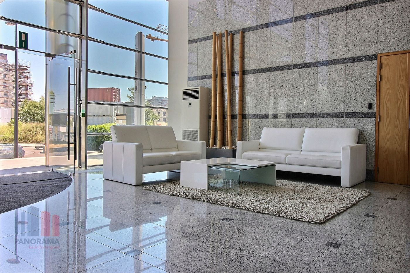 654 m² de bureaux de qualité à proximité du R0 - photo 4