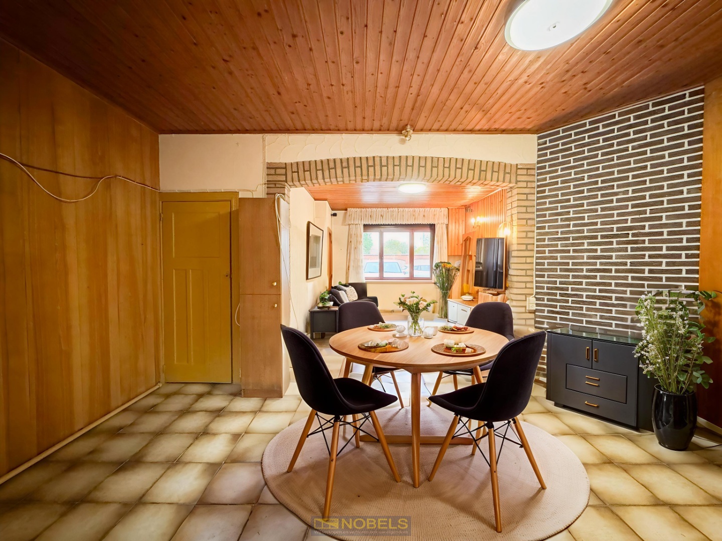 Te koop, te renoveren stadswoning op zeer gunstige ligging te Oudenaarde - photo 5