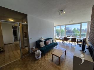 Cozy/ Spacious X bedroom apartment on ground floor/ Xth floor with central location/ with beautiful view. This apartment is easily accessible...