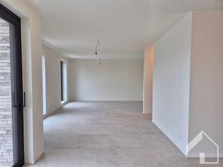 Newly built apartment on the second floor with 2 bedrooms and terrace, accessible by elevator Beautiful apartment with lots of light located in...