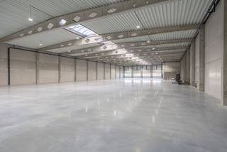 Commercial à louer à Ravels