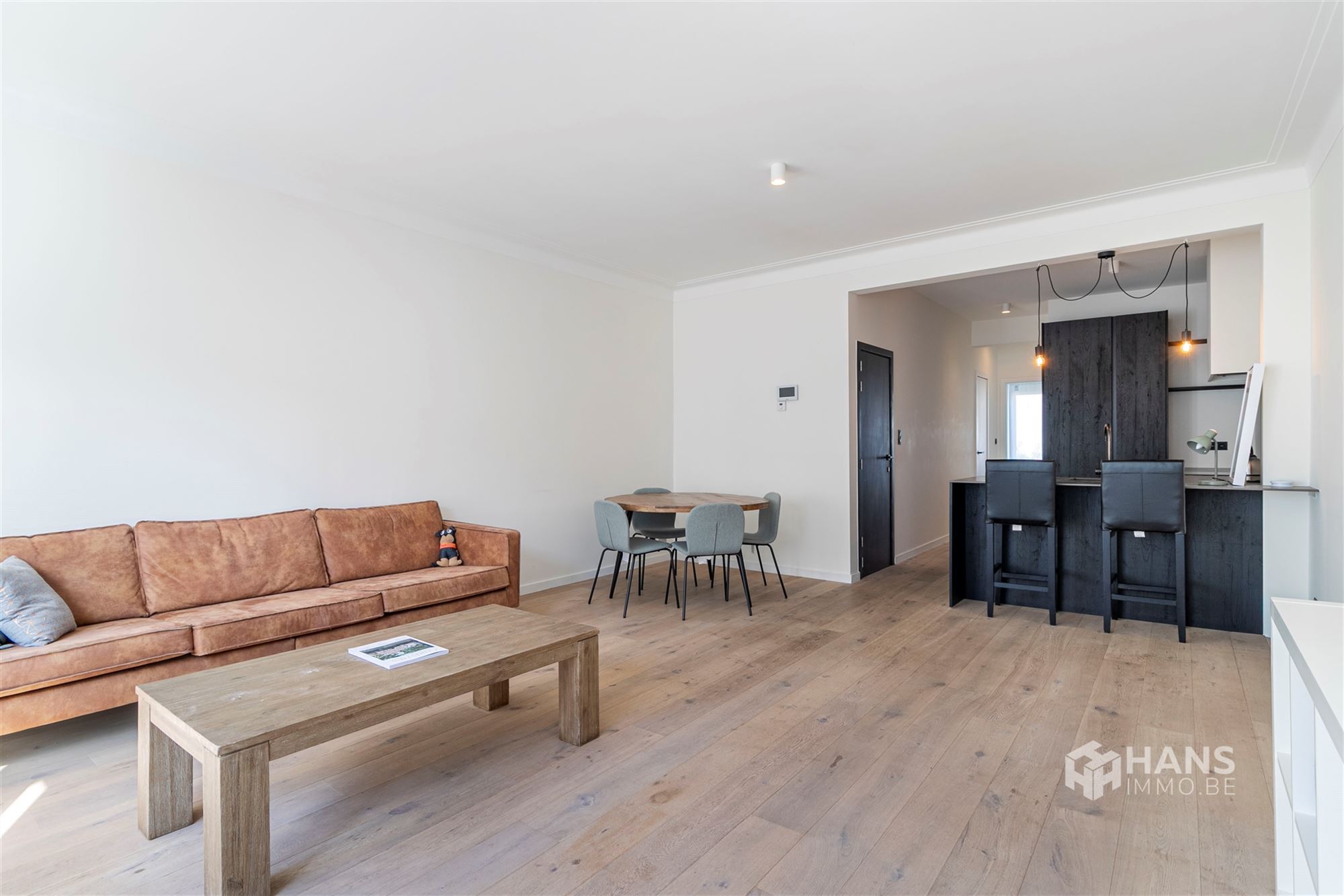 Gerenoveerd appartement (75 m²) met 2 slaapkamers en terras (3 m²) in Antwerpen (2060). - foto 5