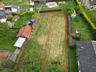 Mooie bouwgrond (Lot 1) te koop in Tongerlo!Deze aantrekkelijke bouwgrond voor halfopen bebouwing is gelegen in de Kapelstraat te Tongerlo (Westerlo)...