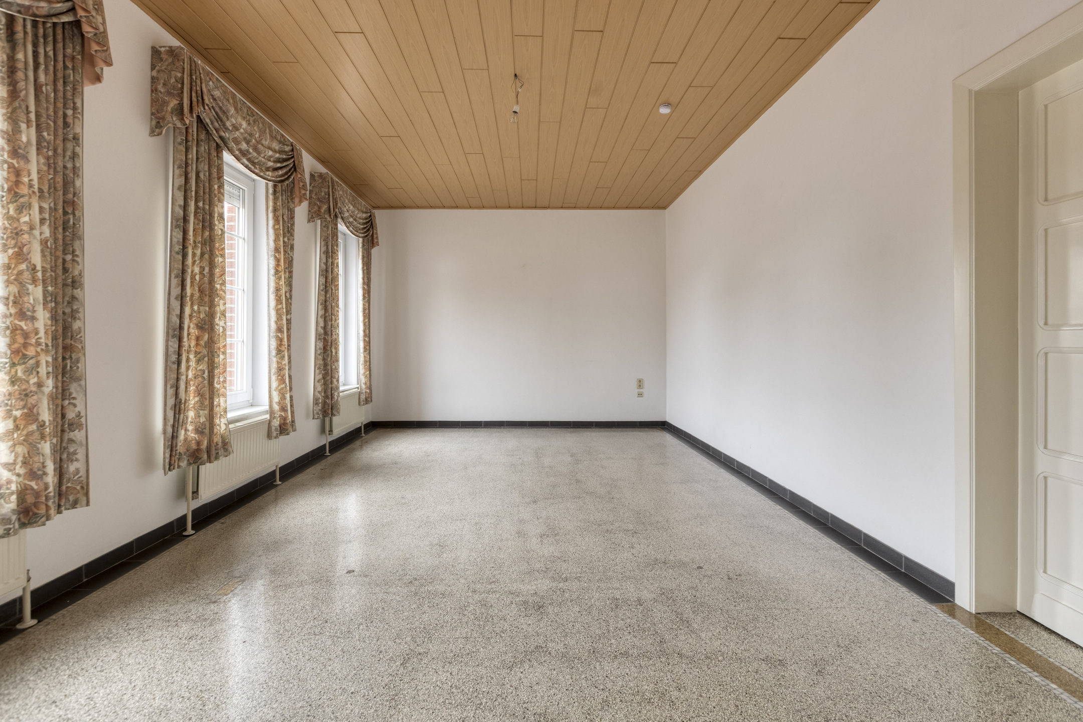 Ruime woning met verhuurde studio te koop in Kortenaken - foto 4