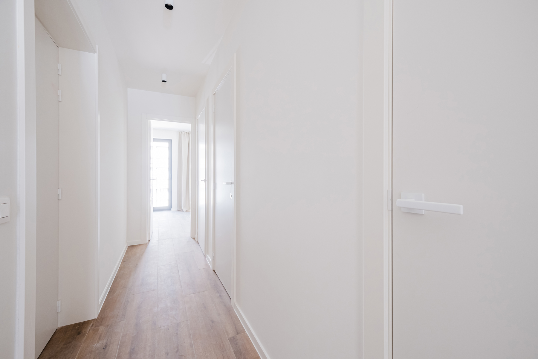 Gloednieuw 1 slaapkamer-appartement met terras op t' Zuid  - foto 5