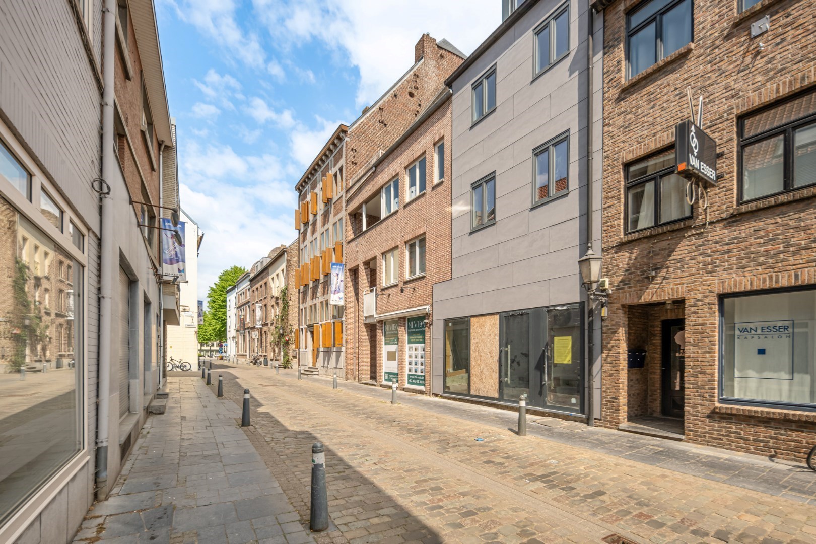 Goed verzorgd, gezellig duplex-appartement in het centrum met 2 slaapkamers, bureelruimte, terras - foto 2