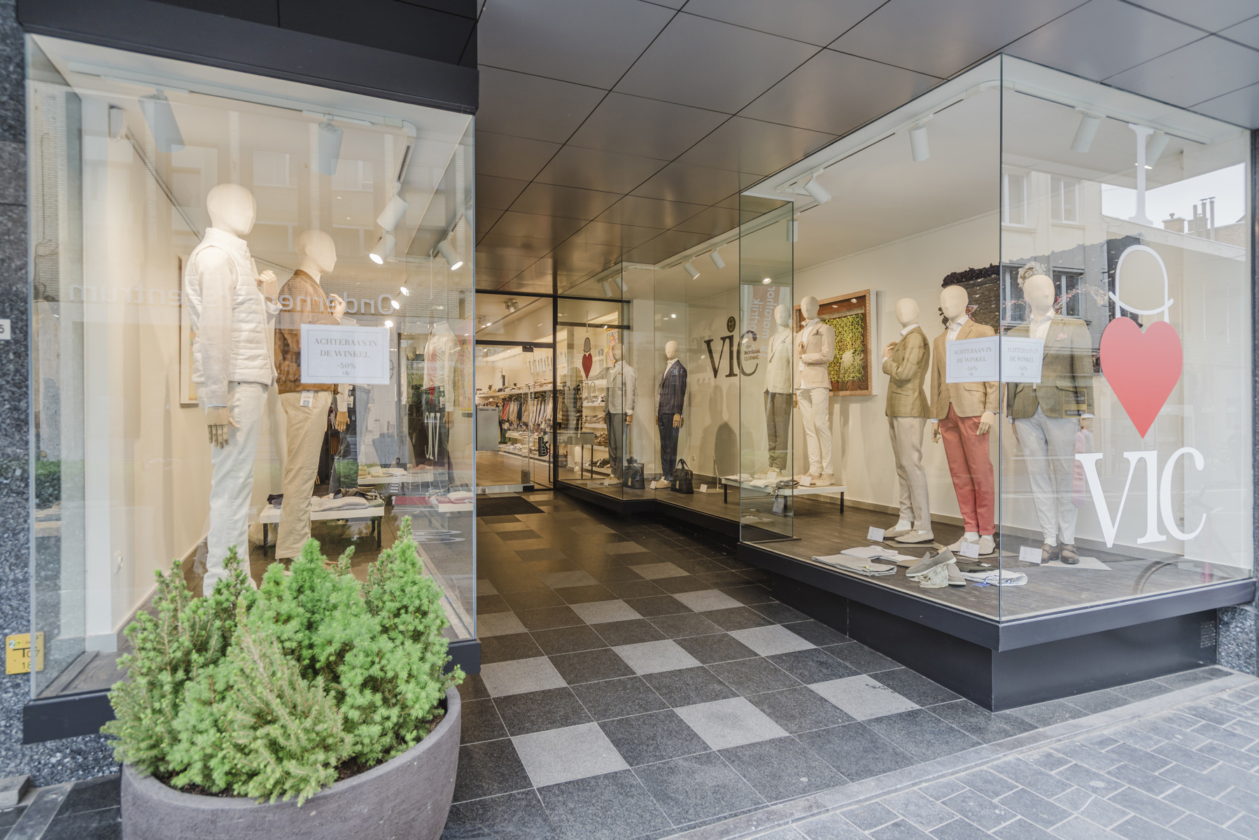 Commercieel handelsgelijkvloers op TOPLIGGING in hartje Kortrijk - foto 5