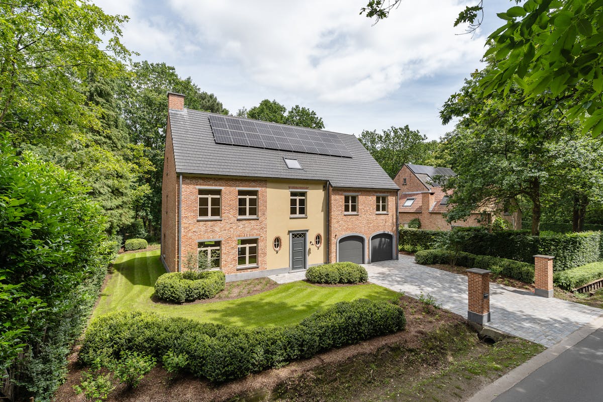 Riante villa op toplocatie aan de Kalmthoutse Heide - foto 1