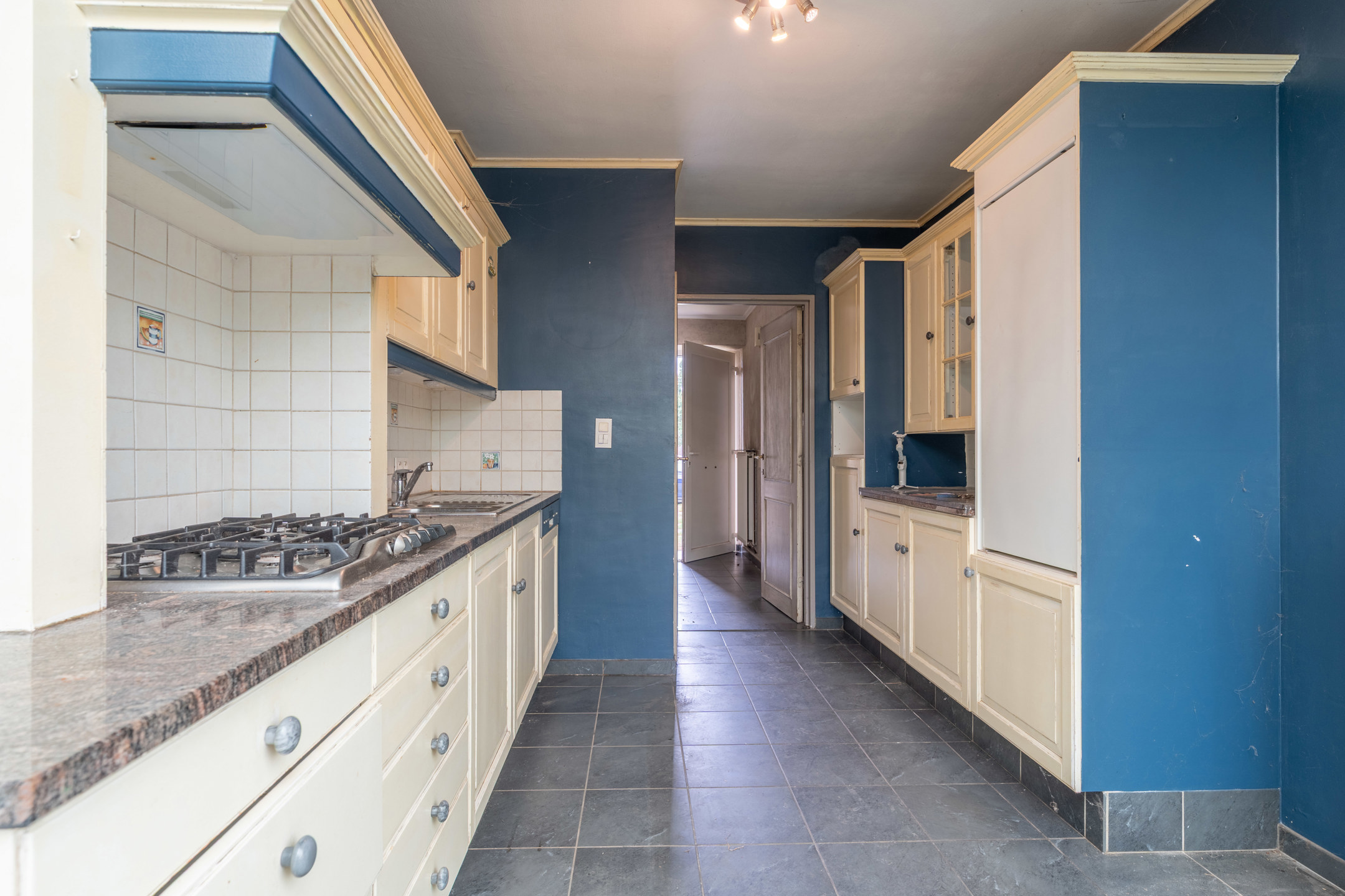 Op te frissen 2slpk-woning op gunstige locatie te Turnhout - foto 4