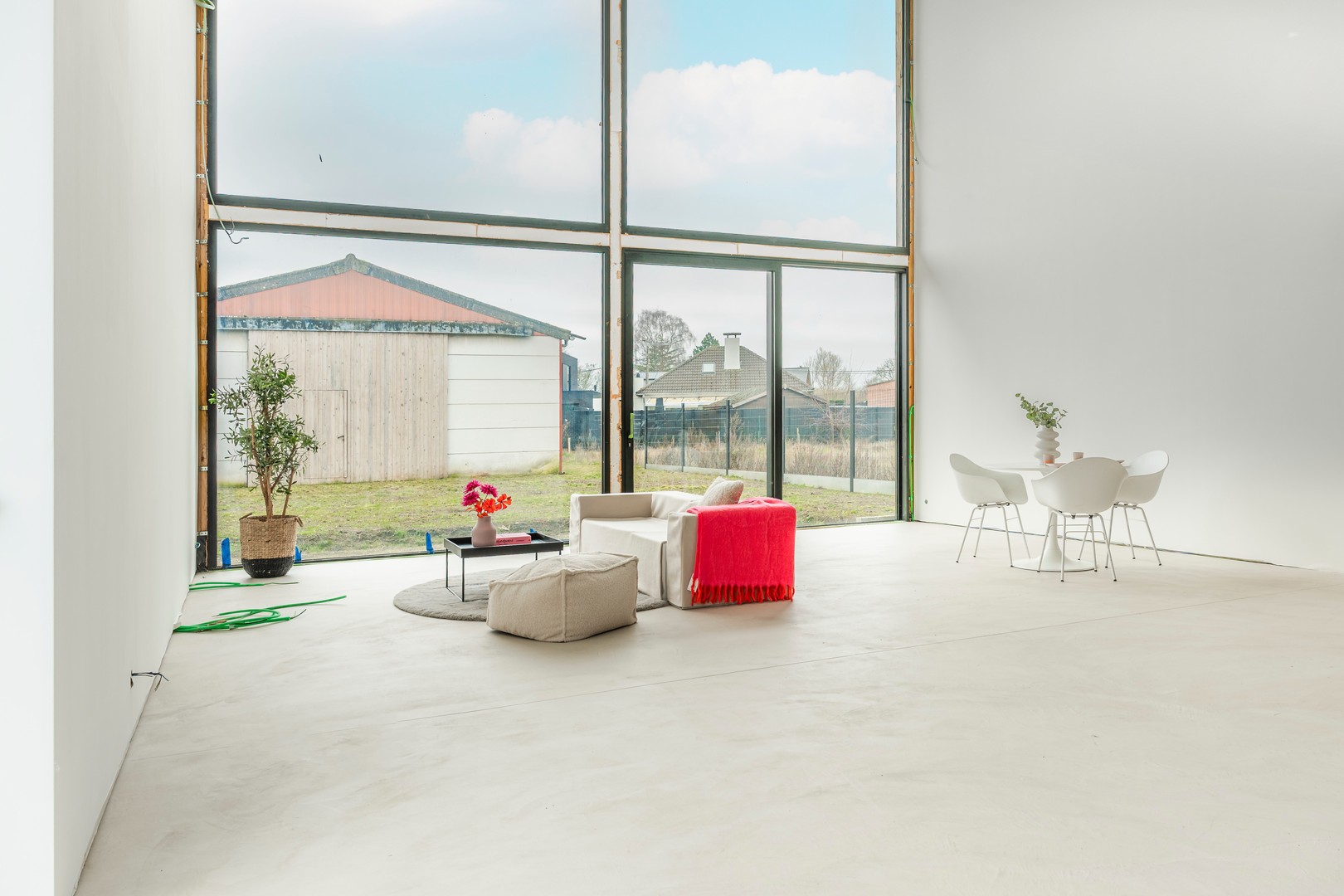 Moderne open bebouwing in oprichting met magazijn te Branst (Bornem) - photo 4