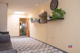 HOBOKEN | RIJWONING MET DRIE SLAAPKAMERS, TUIN EN ACHTERLIGGENDE GARAGEBOX OP EEN TOTALE GRONDOPPERVLAKTE VAN 130m² | EPC 315 |Indeling als volgt :...