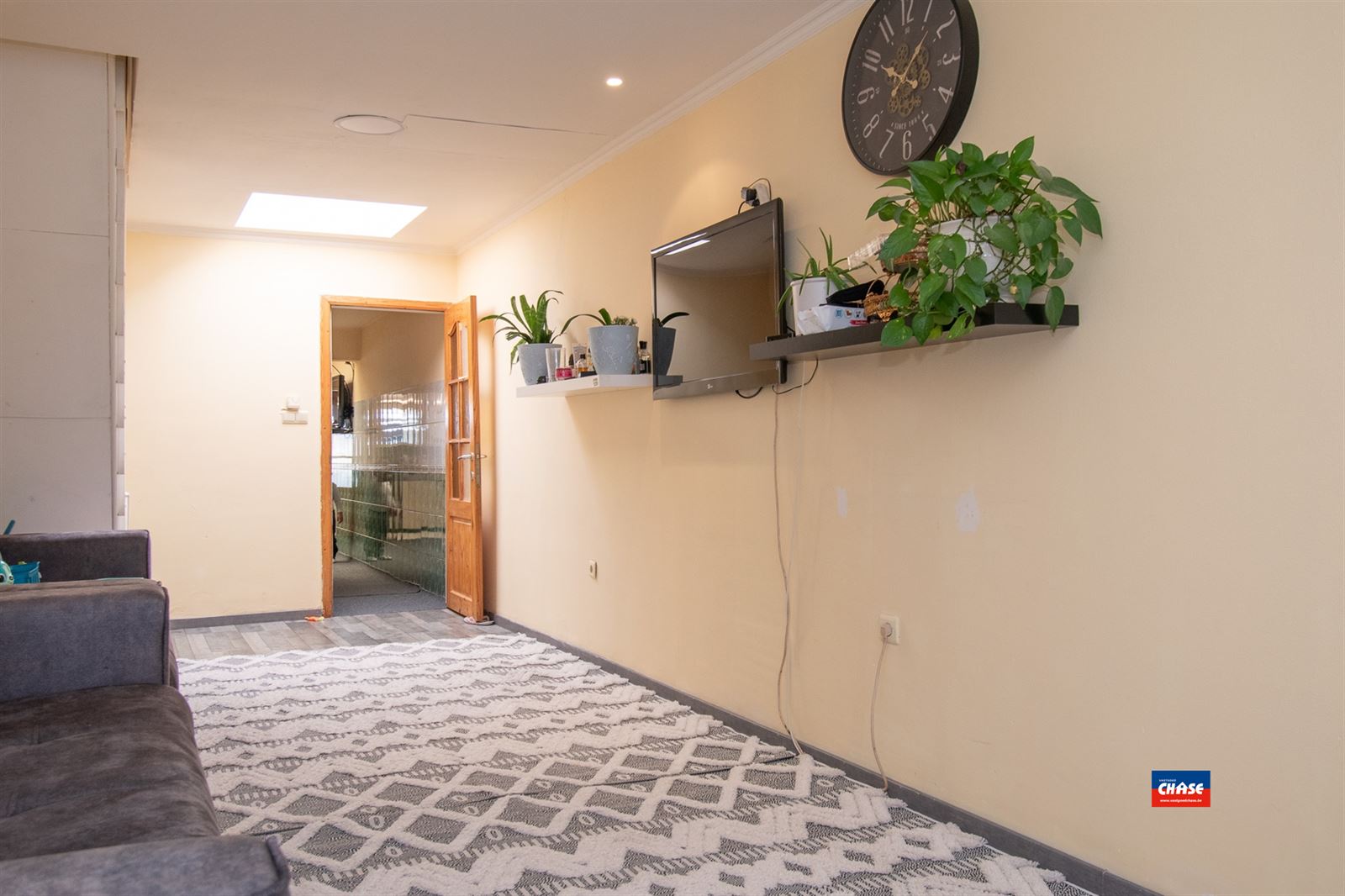 Starterwoning met 3 slaapkamers en garage - foto 2