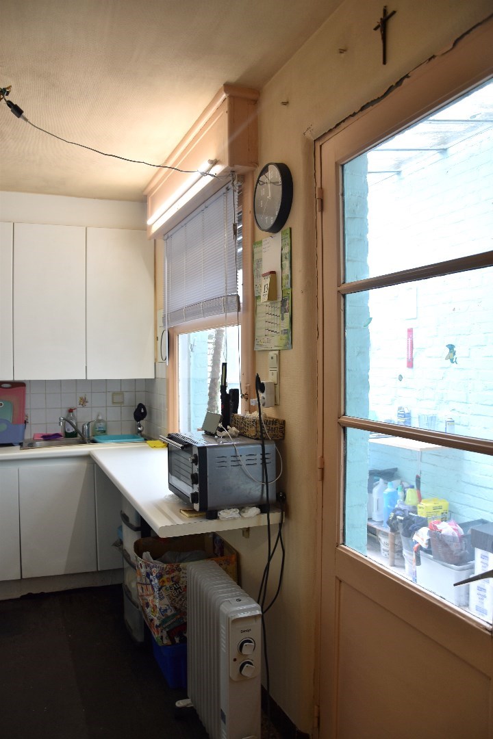 Woning met 2 slaapkamers te koop op topligging te Kortrijk - foto 3