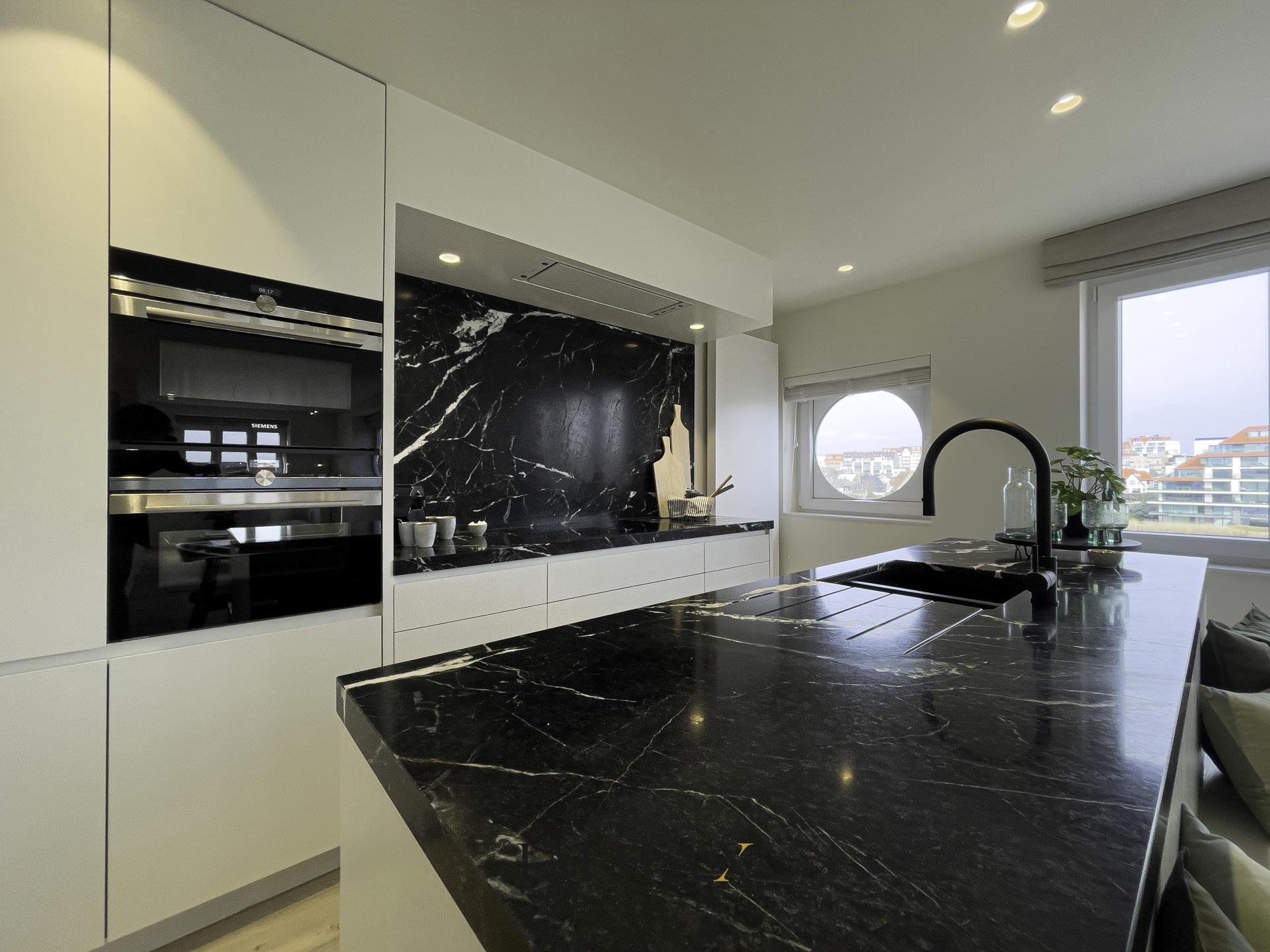 Ruim gerenoveerd 3SK-appartement te Zegemeer - foto 4