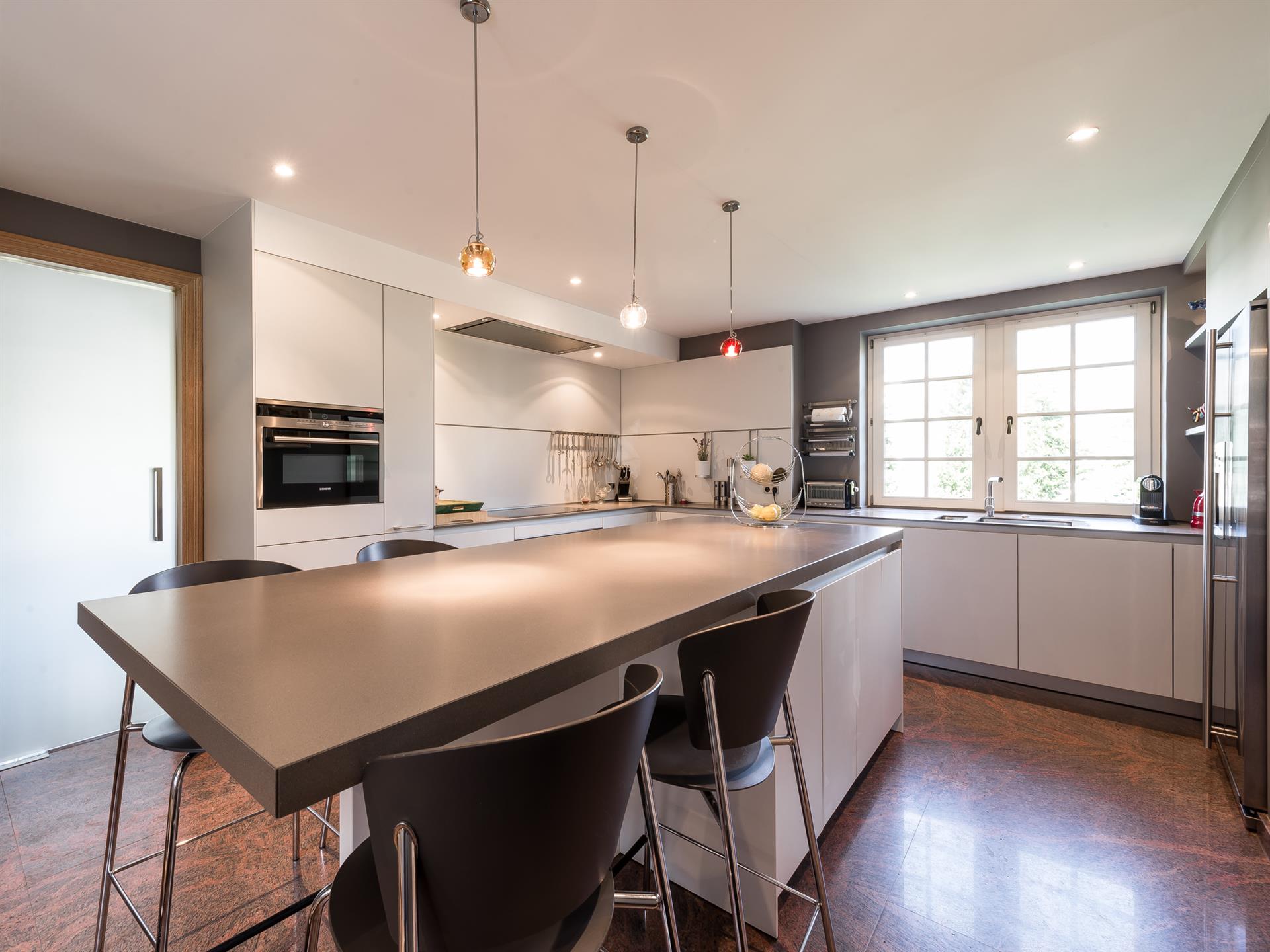 Maison à louer à Uccle avec 7 chambres - photo 5