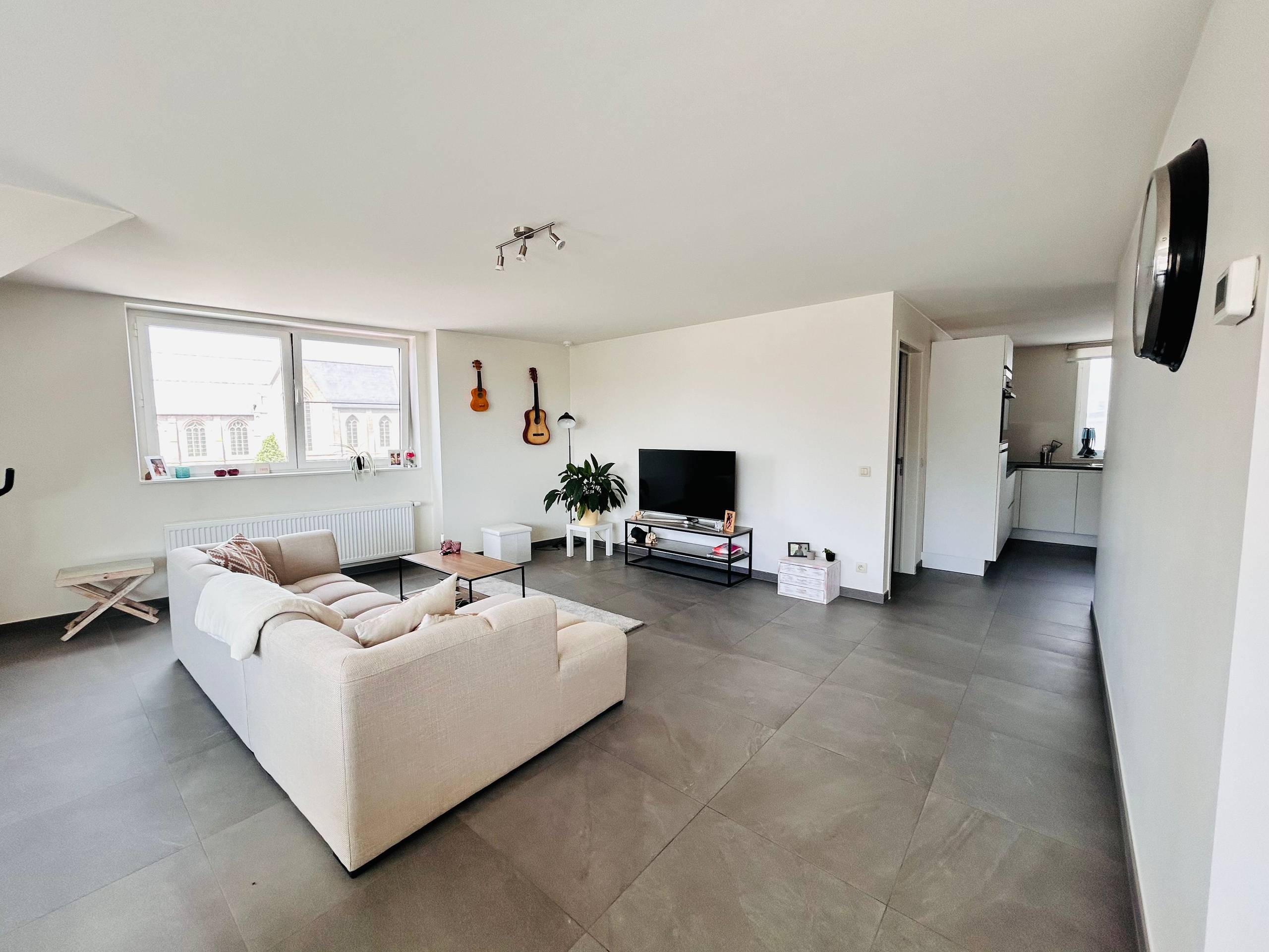 Lichtrijk appartement met ruim leefterras en 2 slaapkamers in Esen - foto 5