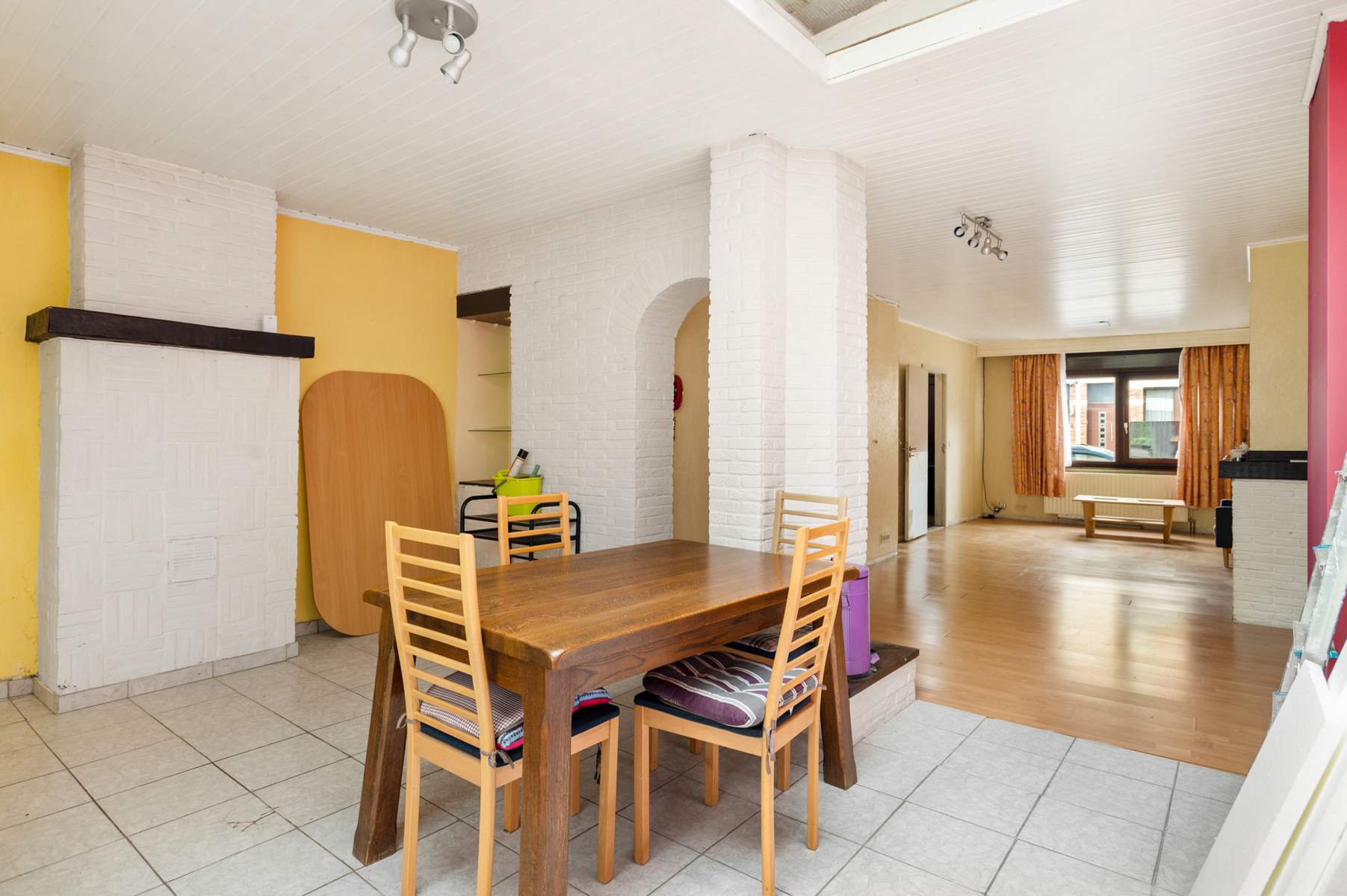 Ruimte, 3 slaapkamers en een leuke tuin - foto 4