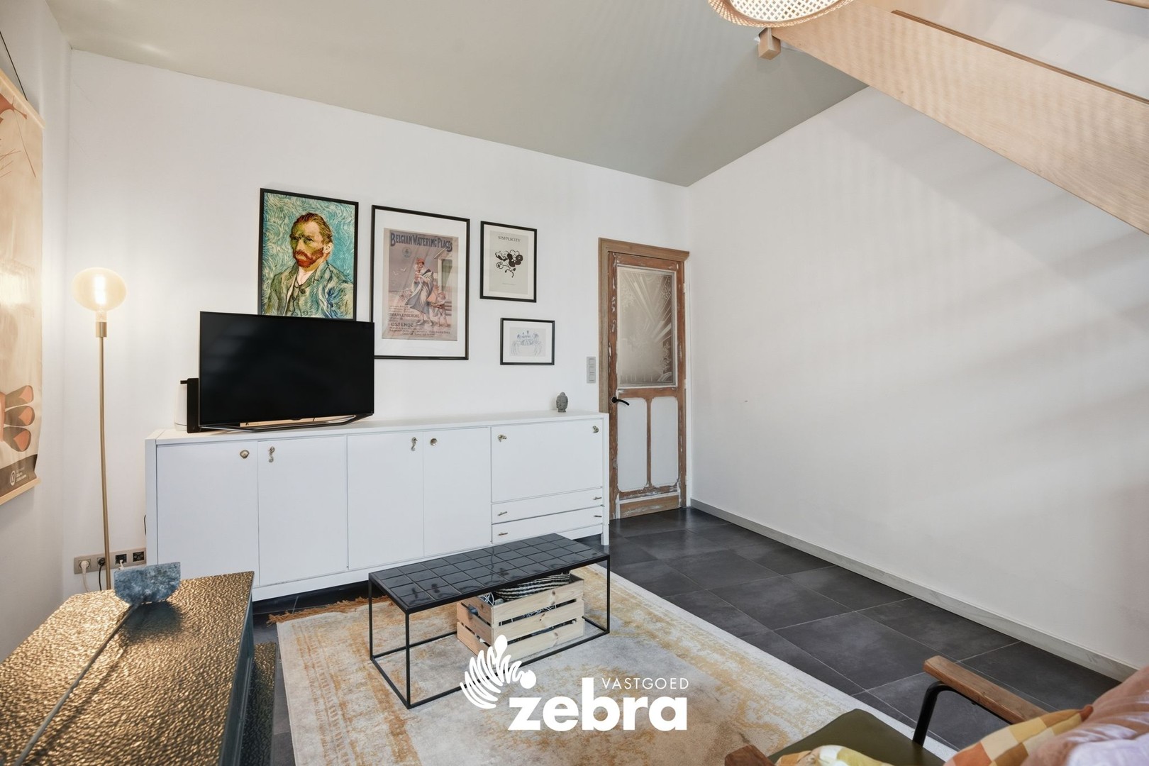 Instapklare, ruime gezinswoning met 4 slaapkamers, tuin en hoogwaardige afwerking in het hart van Alveringem! - foto 5