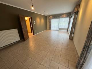 BEZOEKDAG VOLZETBen je op zoek naar een instapklare woning met ruimte? Dan is deze prachtige woning precies wat je zoekt!Deze recent woning beschikt...