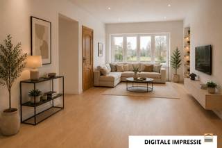 <h3><span>Te renoveren woning met bijgebouwen en tuin in landelijke omgeving nabij <br />Borgloon</span></h3><p><span>In een charmante en landelijke deelgemeente van Borgloon bevindt zich deze te renoveren <br />woning met tal van mogelijkheden. Dankzij de ruime volumes, de praktische indeling en de<br />aanwezigheid van bijgebouwen vormt deze eigendom een uitstekende opportuniteit voor wie <br />op zoek is naar een renovatieproject met potentieel.</span></p><p><span>Via de inkomhal betreedt u de woning, die op het gelijkvloers beschikt over een ruime leefruimte en<br />een grote eetkamer. Aansluitend bevindt zich de keuken met daarachter de badkamer. De bestaande <br />indeling biedt verschillende mogelijkheden om de woning naar hedendaagse woon normen<br />te herinrichten. Op de eerste verdieping geeft de nachthal toegang tot drie volwaardige en ruime <br />slaapkamers. De woning is bovendien voorzien van een kelder, ideaal als extra bergruimte.</span></p><p><span>Achter de woning bevinden zich een garage en meerdere stallingen, die tal van mogelijkheden bieden<br />voor opslag, hobbyruimte of werkruimte. Via de zijdelingse inrit is het achterliggende gedeelte<br />van het perceel vlot bereikbaar.</span></p><p><span>De eigendom wordt vervolledigd door een mooie, rustig gelegen tuin waar u in alle privacy kan<br />genieten van het landelijke karakter van de omgeving.</span></p><p><span>Sterke punten van deze eigendom:</span></p><p><span>*Rustige ligging in een landelijke deelgemeente<br />*Ruime woning met authentiek karakter<br />*Drie volwaardige slaapkamers<br />*Garage en meerdere bijgebouwen/stallingen<br />*Zijdelingse inrit met goede toegankelijkheid<br />*Mooie en rustig gelegen tuin<br />*Tal van renovatiemogelijkheden</span></p><p><span>Bent u op zoek naar een woning die u volledig naar eigen smaak kan renoveren in een groene en rustige omgeving? <br />Dan is deze eigendom zeker een bezoek waard.</span></p><p><span>Contacteer ons voor meer informatie of een bezichtiging via 012 26 22 05</span></p><p><span> </span></p><p><span> </span></p>