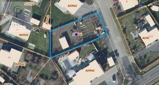 Bouwgrond voor open bebouwing – rustig gelegen perceel van 7a 50ca in Wezeren - Nielsestraat 1Oppervlakte: 7a 50caStraatbreedte: 17,5...