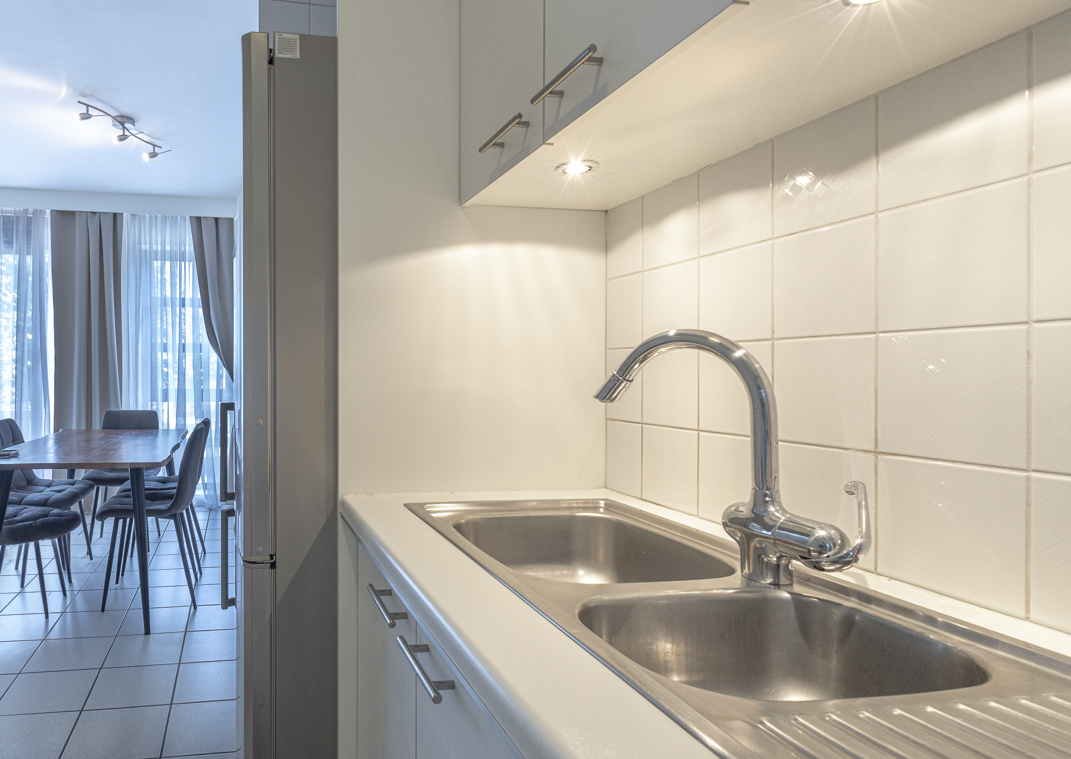 Verzorgd en instapklaar appartement met twee slaapkamers. - foto 4