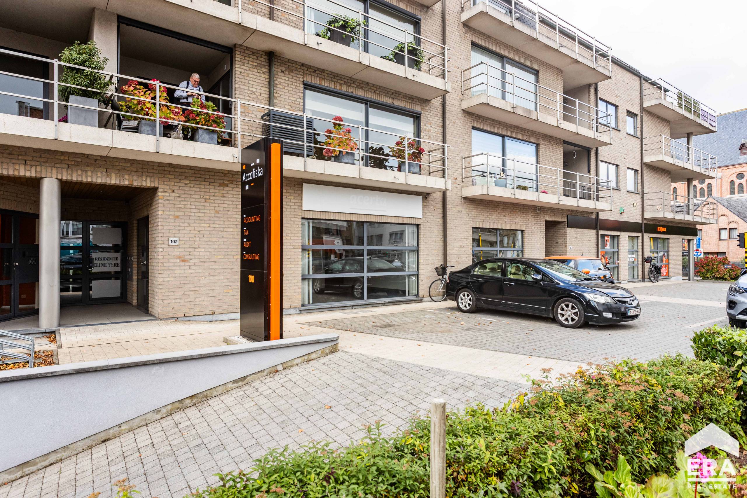 Commercial for sale in Aalst - photo 2